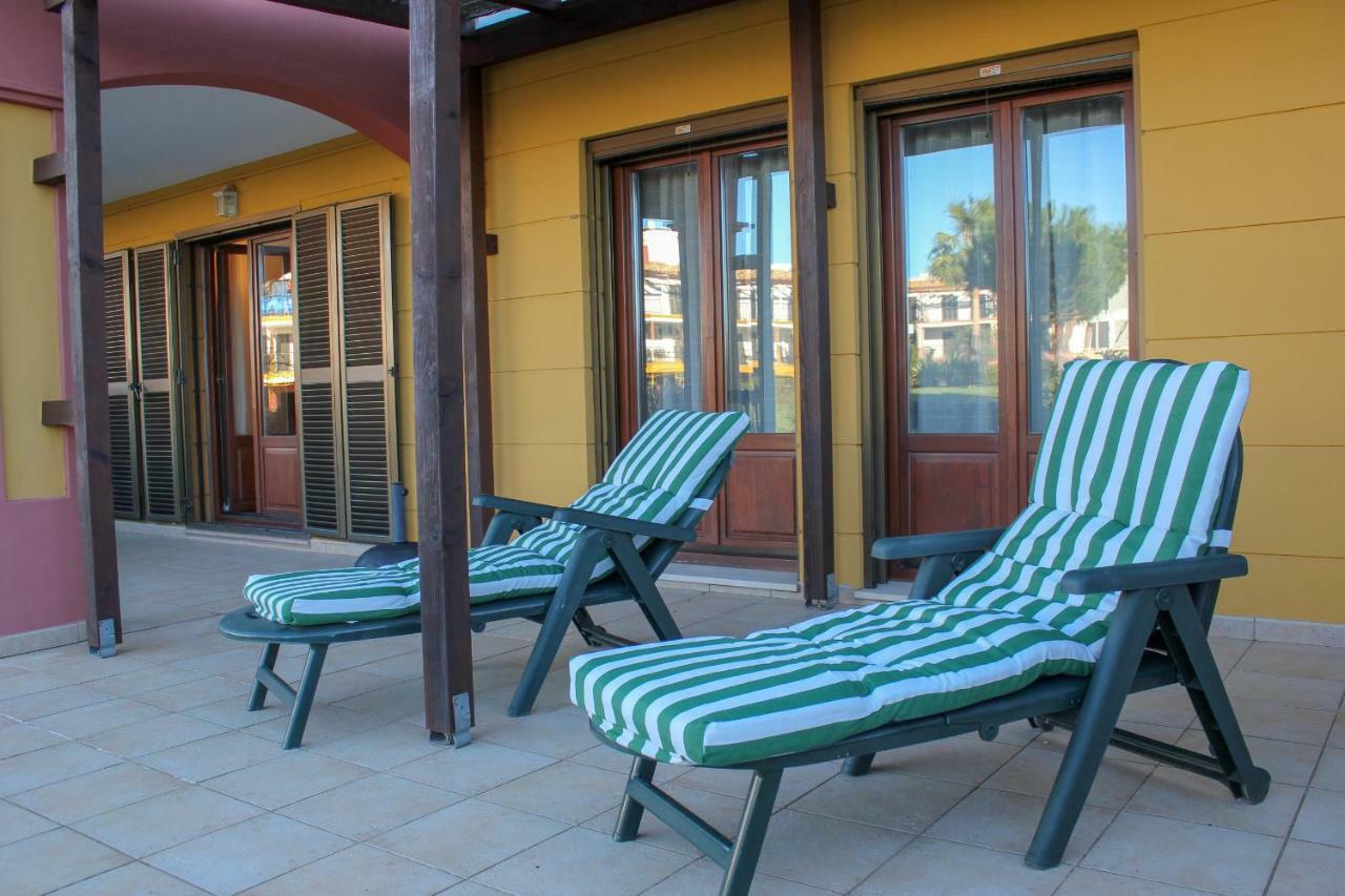 Modern Garden Apartment Ayamonte Ngoại thất bức ảnh